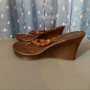 Vintage Y2K platform sandals / slides size 10